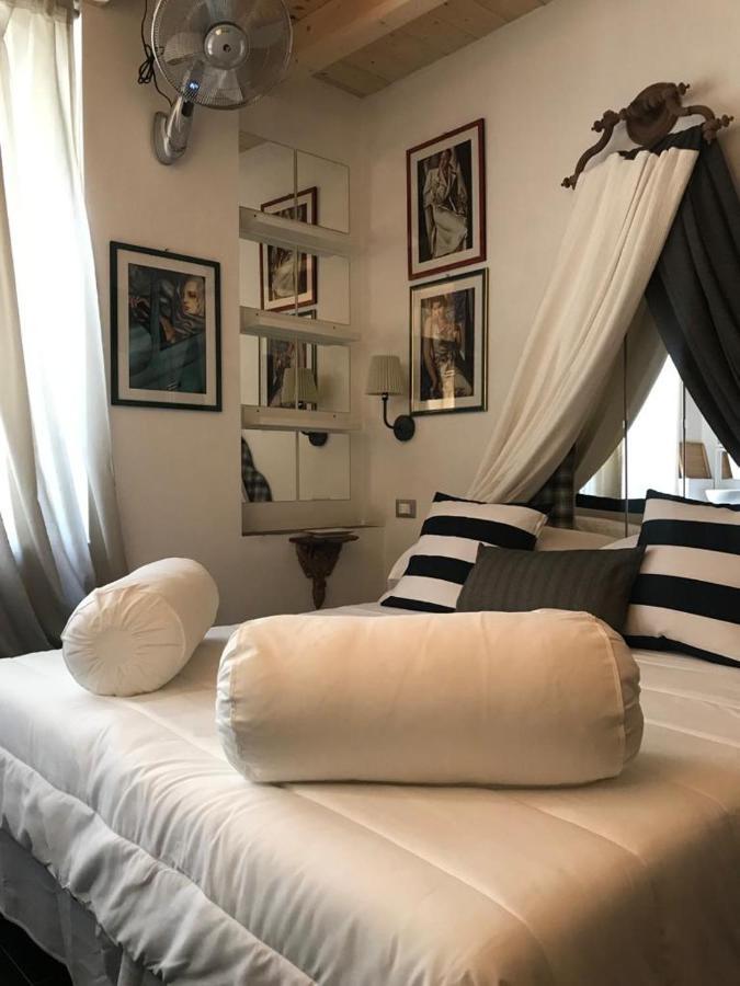 Sanctus Syrus 2 Bed & Breakfast Албенга Екстериор снимка
