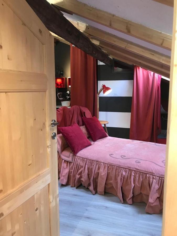 Sanctus Syrus 2 Bed & Breakfast Албенга Екстериор снимка